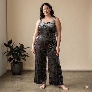 Suzanne Betro Womens 4X Charcoal Grey Crushed Velvet Overalls Wide Leg Jumpsuit